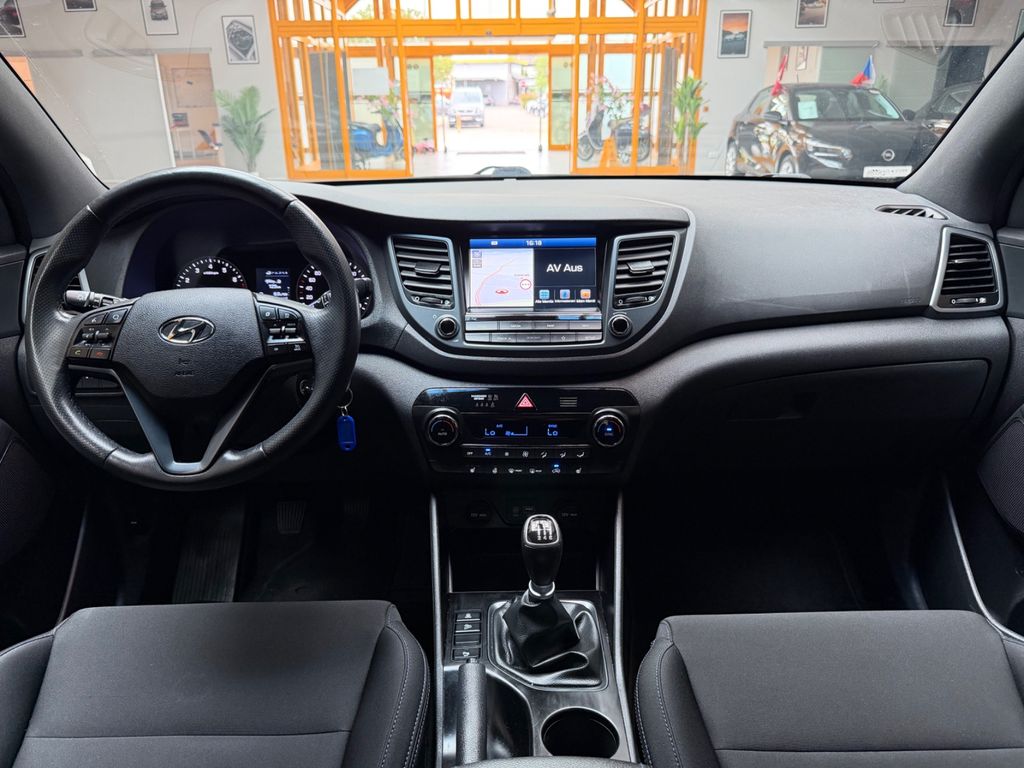 HYUNDAI Tucson Passion|Navi|SHZ|Apple&Android|Kamera|LHZ HYUNDAI Tucson Passion|Navi|SHZ|Apple&Android|Kamera|LHZ