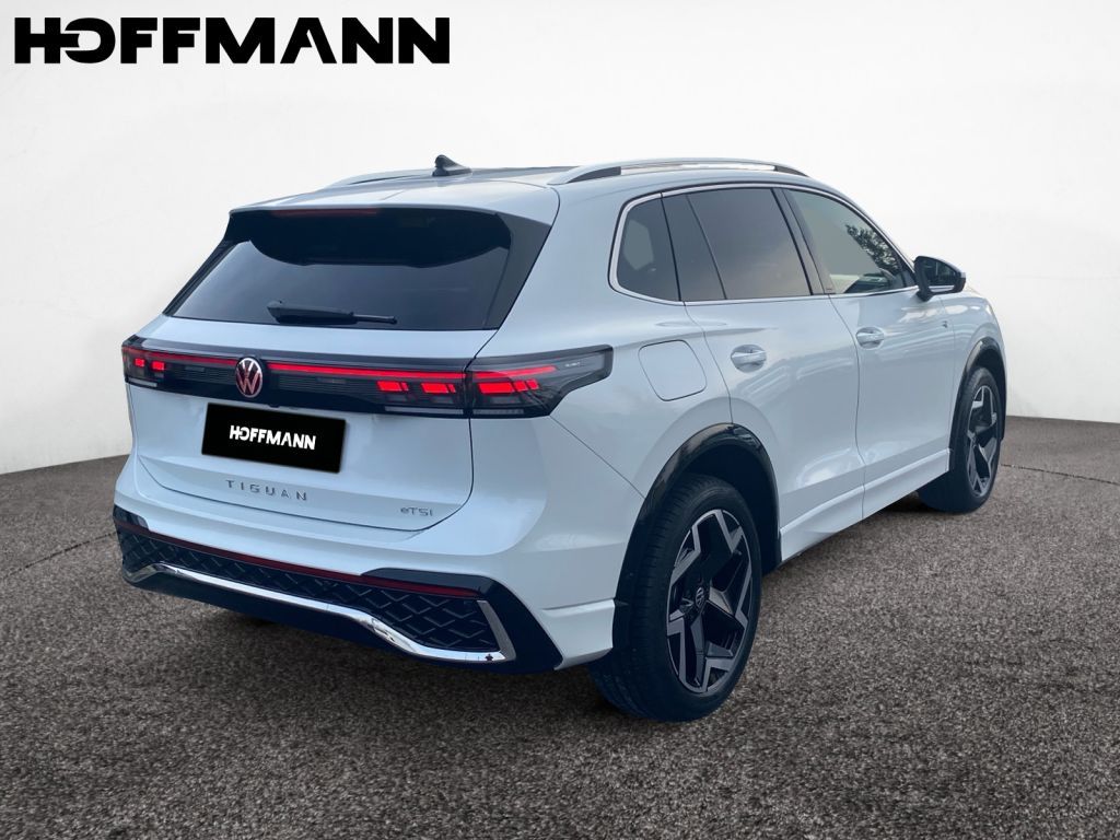 Fahrzeugabbildung Volkswagen Tiguan 1.5 eTSI OPF DSG R-Line