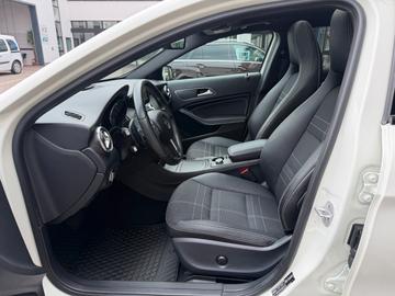 صورة 9 لـ 2014 Mercedes-BENZ GLA