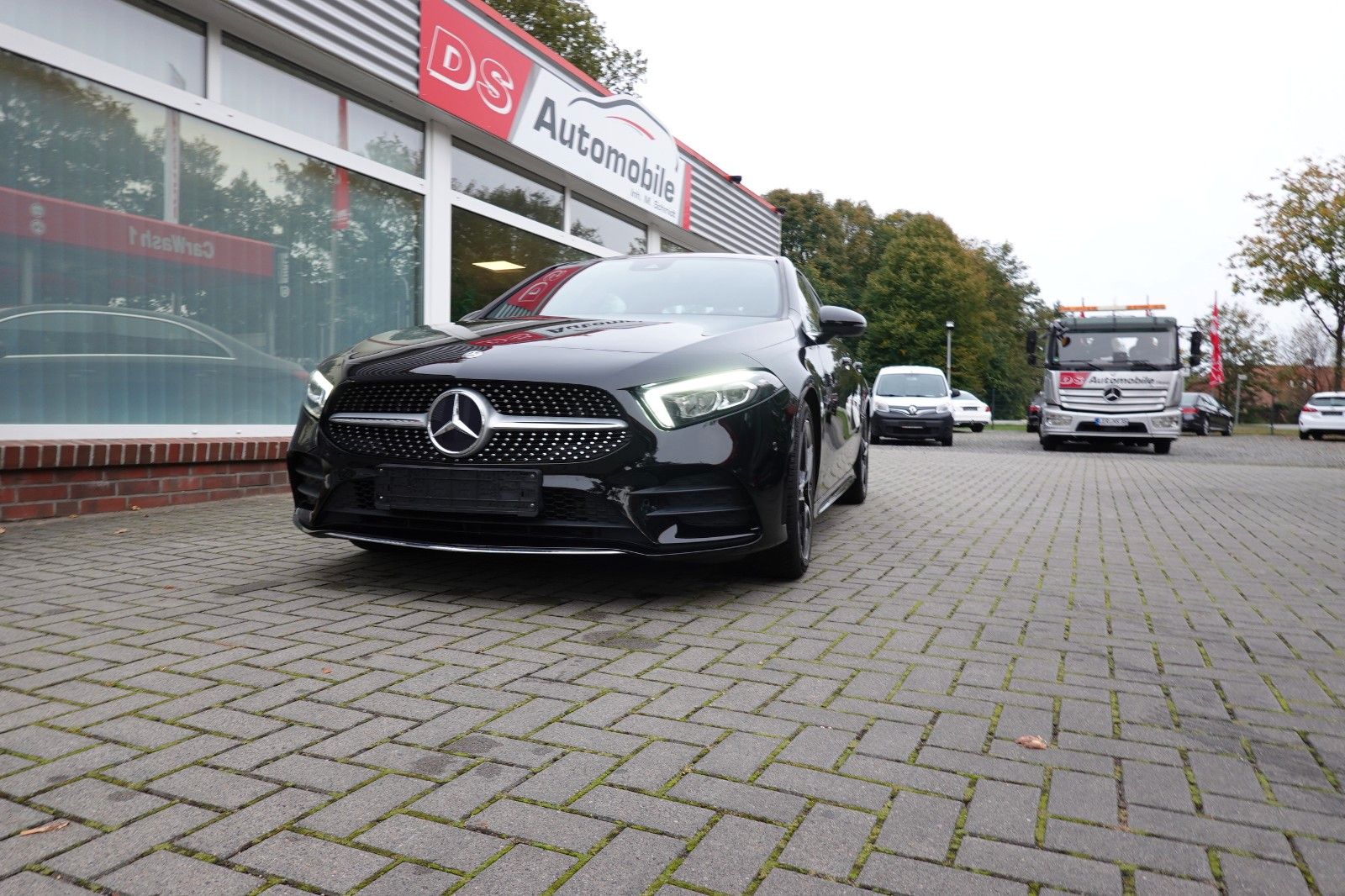 Fahrzeugabbildung Mercedes-Benz A 200 AMG -Klasse Lim. A 200