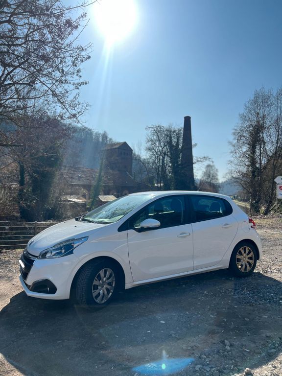 Image of Peugeot 208