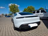 Porsche Taycan Approved Garantie Performance+ Batt. - weiße Porsche Taycan