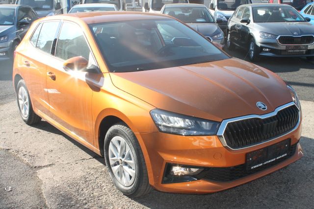 Skoda Fabia 1,0 TSi PDC Kam Sitzh 5-J-Garantie SOFORT