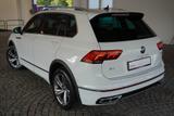 Volkswagen Tiguan 2.0 TDI R-Line 4Motion LED Navi 360° DAB - Volkswagen Tiguan: 4motion