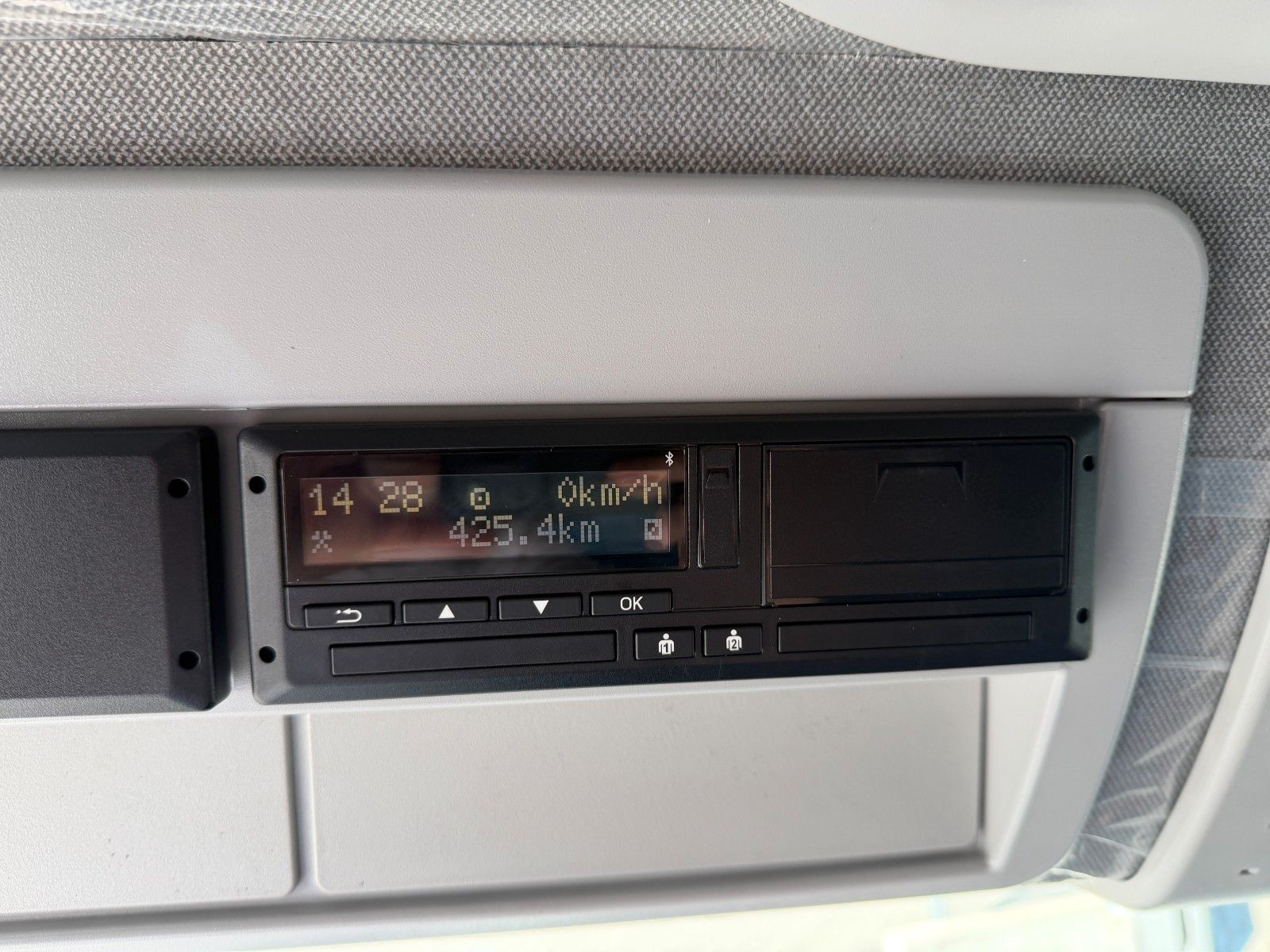 Fahrzeugabbildung Iveco Eurocargo ML80E21/P L-Haus AHK Standheizung