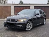 BMW 330i Touring TOP Ausstattung - bis 13.02 da - gebrauchte BMW 330 aus dem Jahr 2011