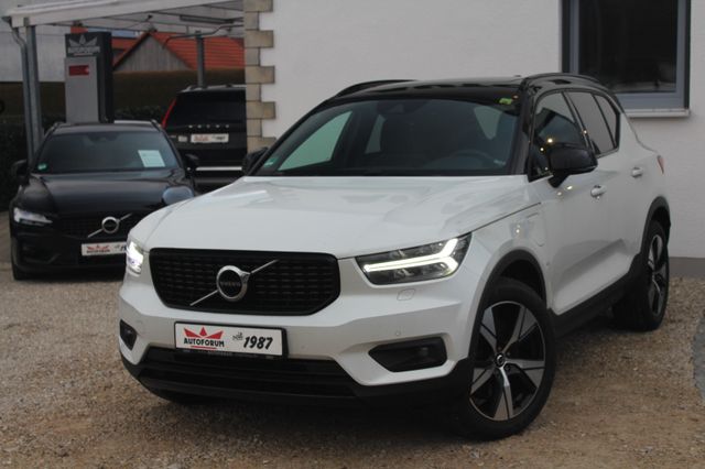 Volvo XC40 R Design Recharge Plug-In Hybrid PLUS DARK~