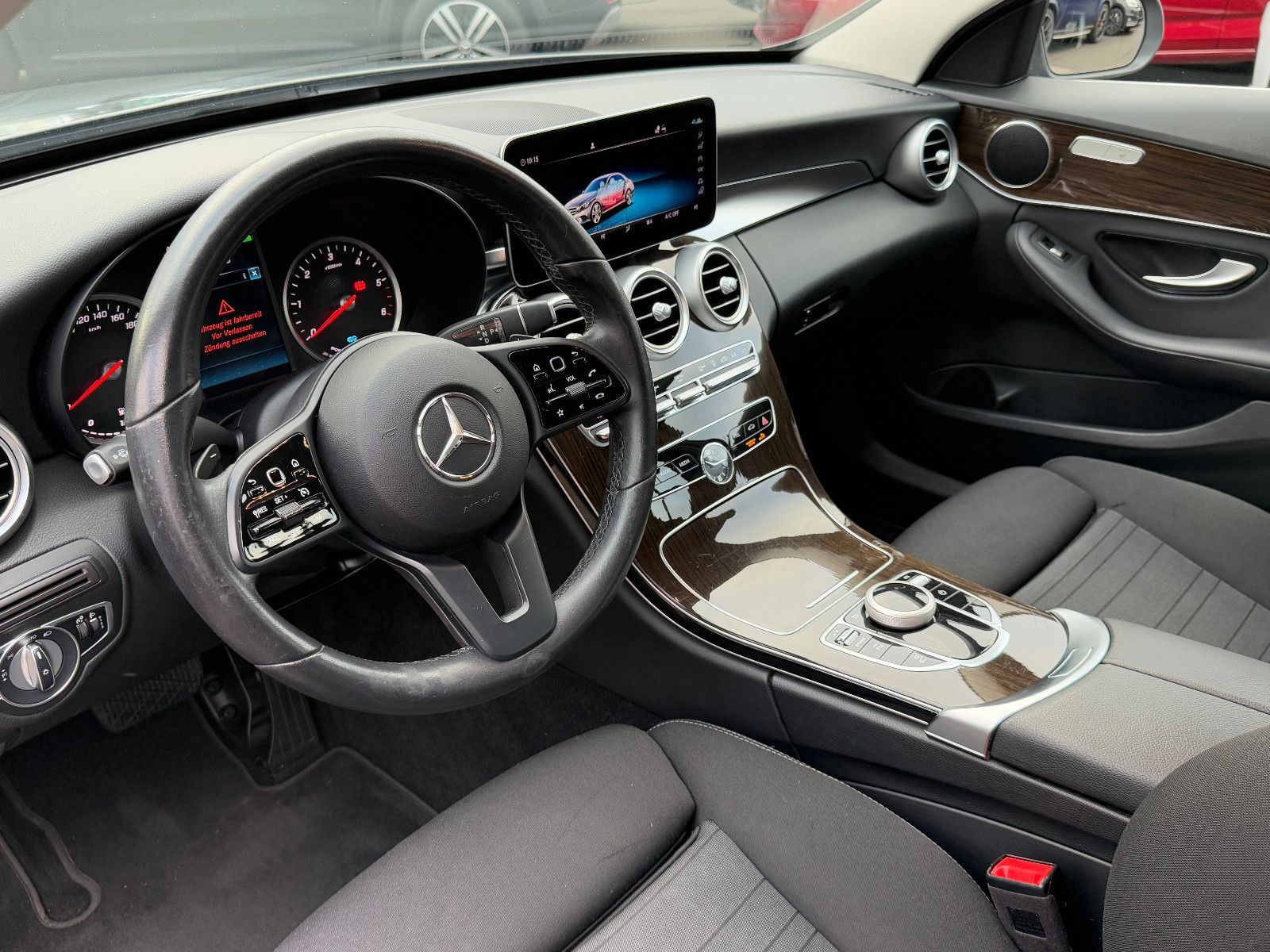 Fahrzeugabbildung Mercedes-Benz C 300de Limo Avantgarde Hybrid 9G DAB GRA Navi