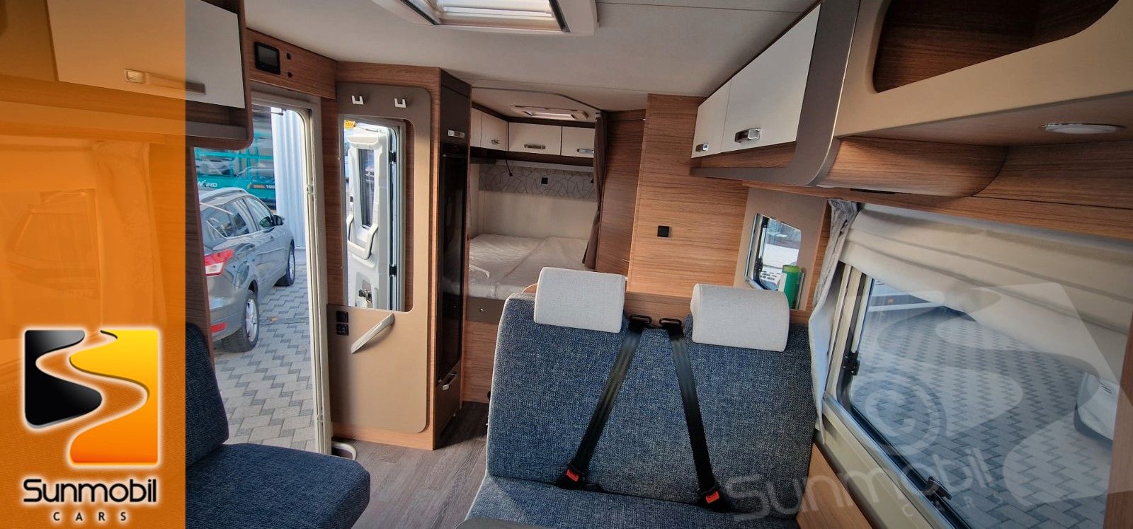 Fahrzeugabbildung Weinsberg CaraLoft 650 MF Ford 165 PS Automat Lithium Akku