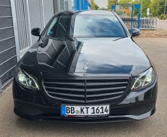 Mercedes E 220 - 12