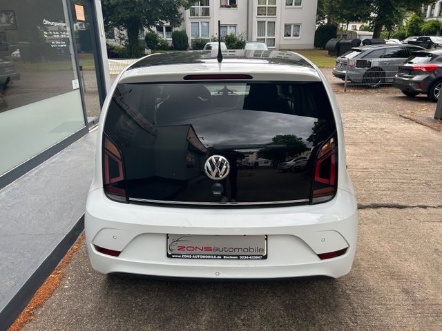 Fahrzeugabbildung Volkswagen up! high up! R-Line+Kamera+17ZollLM+NaviZB+BT+SH