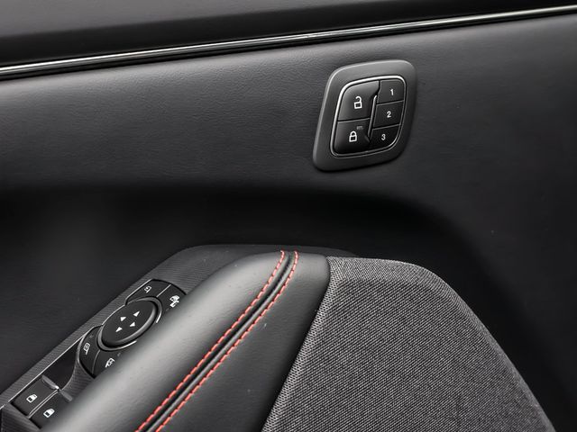 Ford Mustang Mach-E Premium AWD Spezialausführung LED