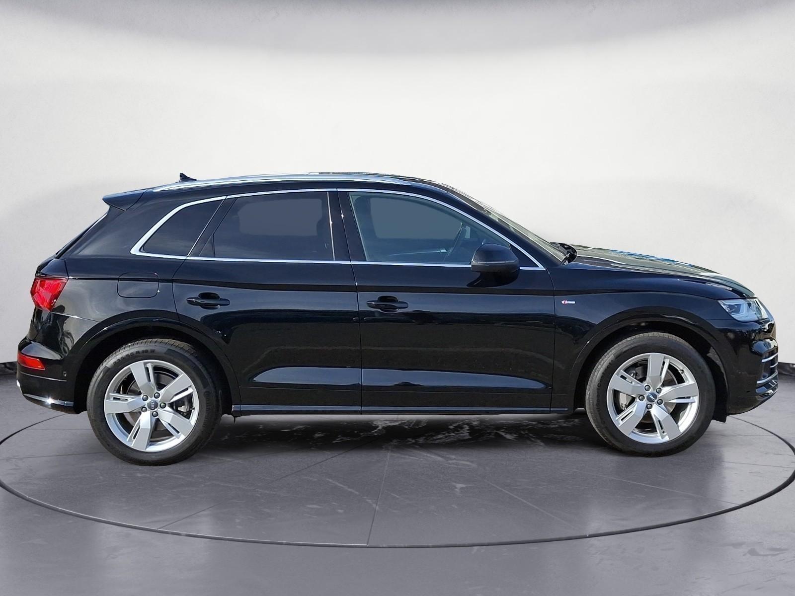 Audi Q5 2.0 TFSI S tronic quattro design Xenon Blueto