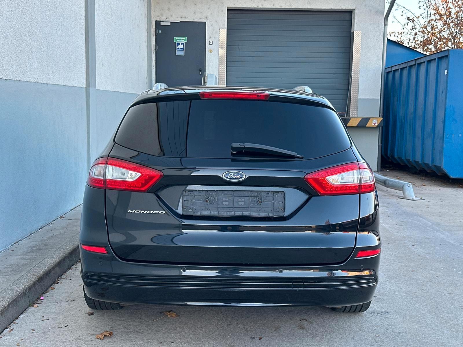 Ford Mondeo 2014 — photo 7