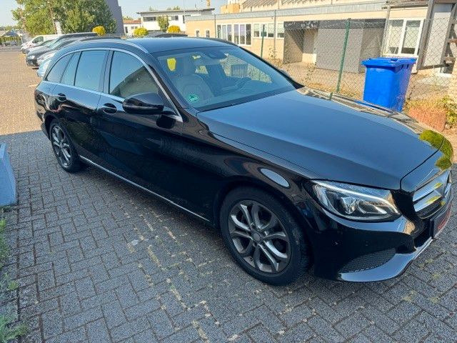 Image of Mercedes-Benz C 180
