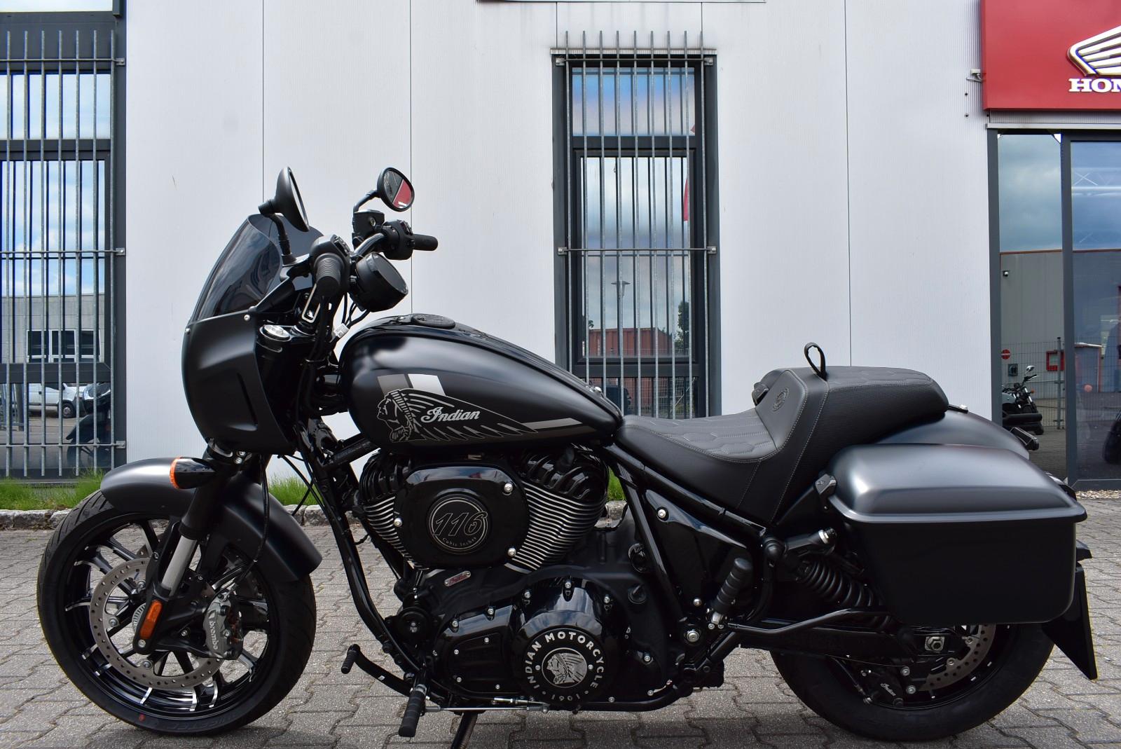 Indian Sport Chief RT Black Smoke Sofort Verfügbar