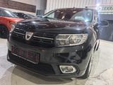 Dacia Sandero II Laureate Navi farbiges Display/PDC/1H - Dacia Sandero bis 5.000 Euro