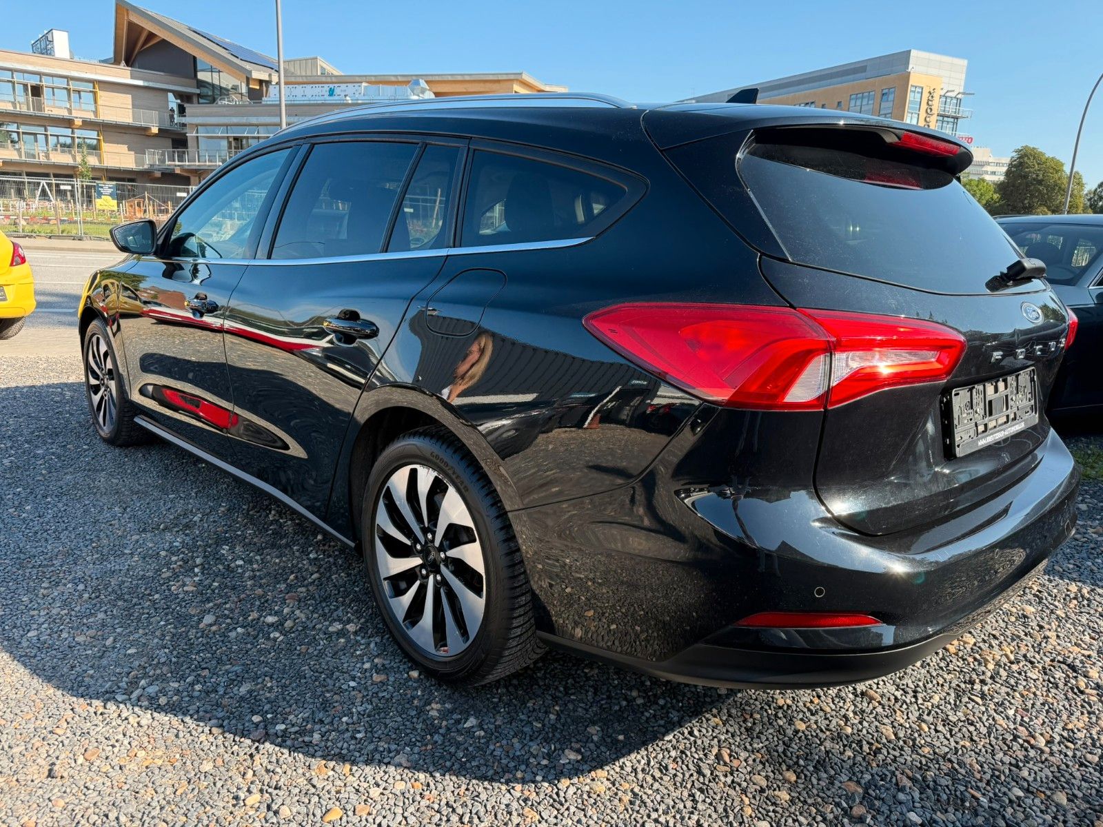 Fahrzeugabbildung Ford Focus Turnier Cool & Connect