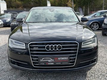 Audi A8 - 2