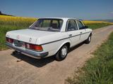 Mercedes-Benz 200 D W123  3. Serie - Mercedes-Benz Diesel Gebrauchtwagen aus dem Jahr 1982