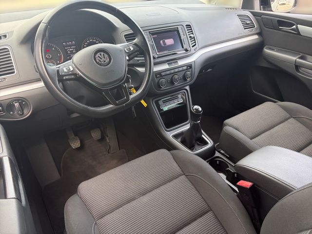 Sharan 2.0 TDI Comfortline 7-sitzer*ACC*Navi