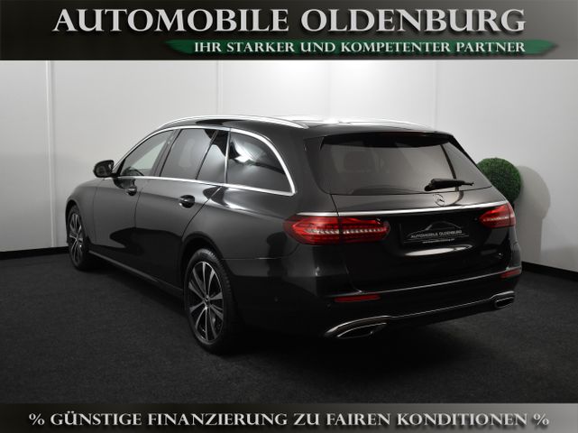 Mercedes-Benz E 300 de T Avantgarde *Distro+*Pano*AHK*Leder*