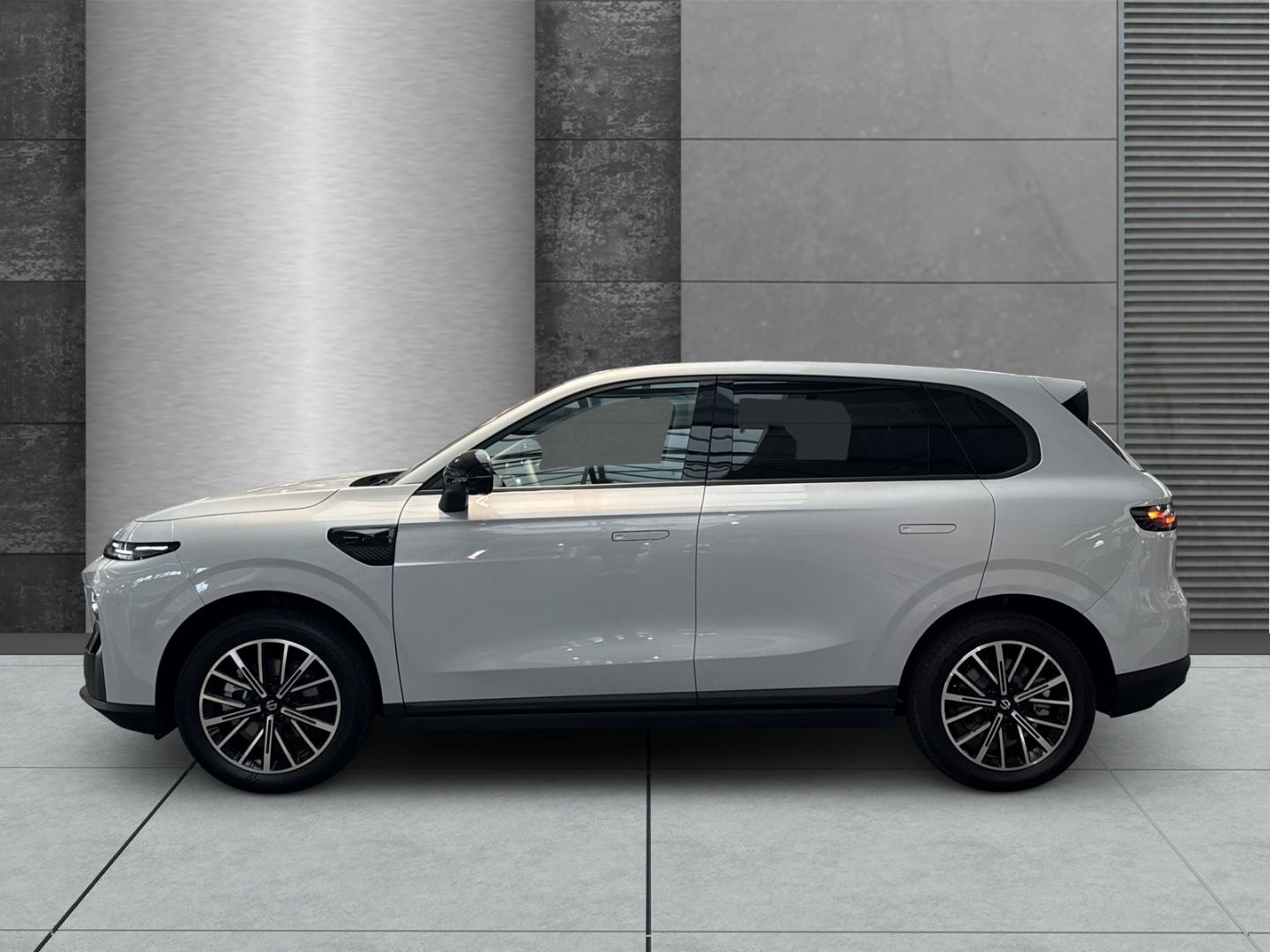 Leapmotor B10 - Bild 2