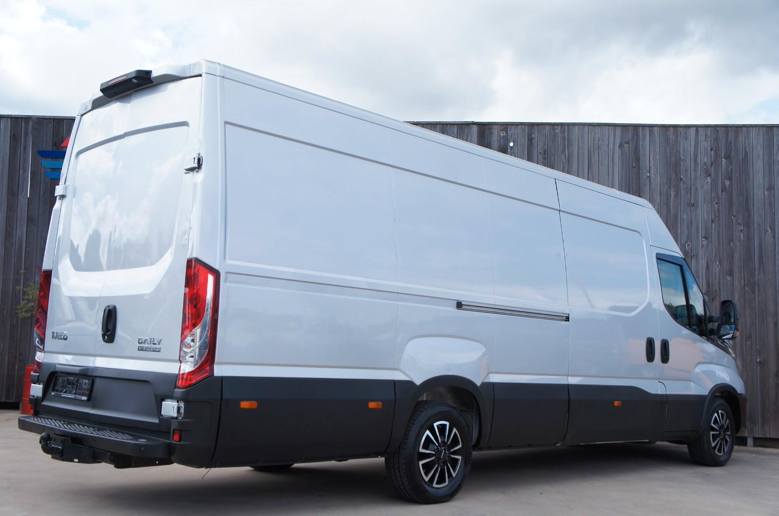 Iveco Daily 35S18 3.0 HPi L5H2 Hi-Matic 132KW Euro 6