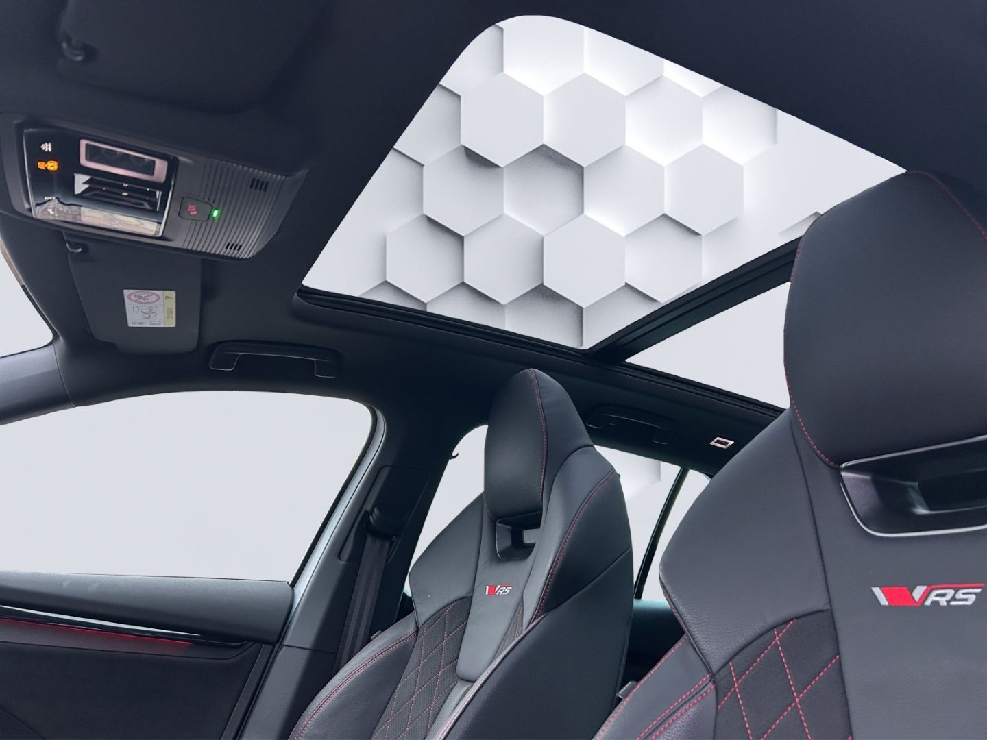 Octavia 2.0TSI 195 kW Combi RS DSG PanoDach HuD