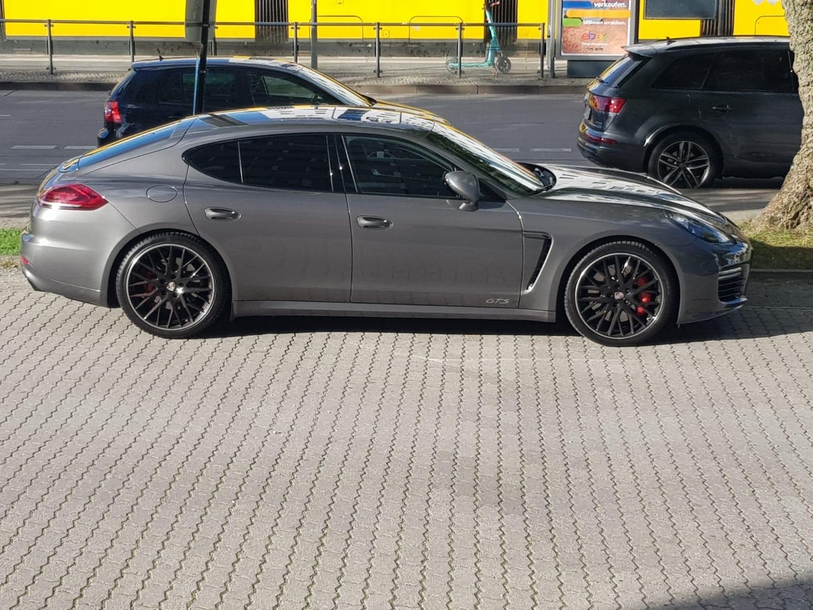 Porsche Panamera GTS 21 Zoll!