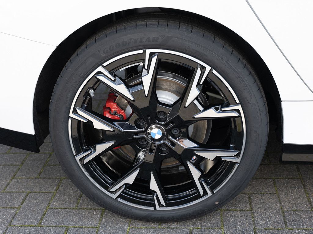 BMW 220 Gran Coupé - Bild 11