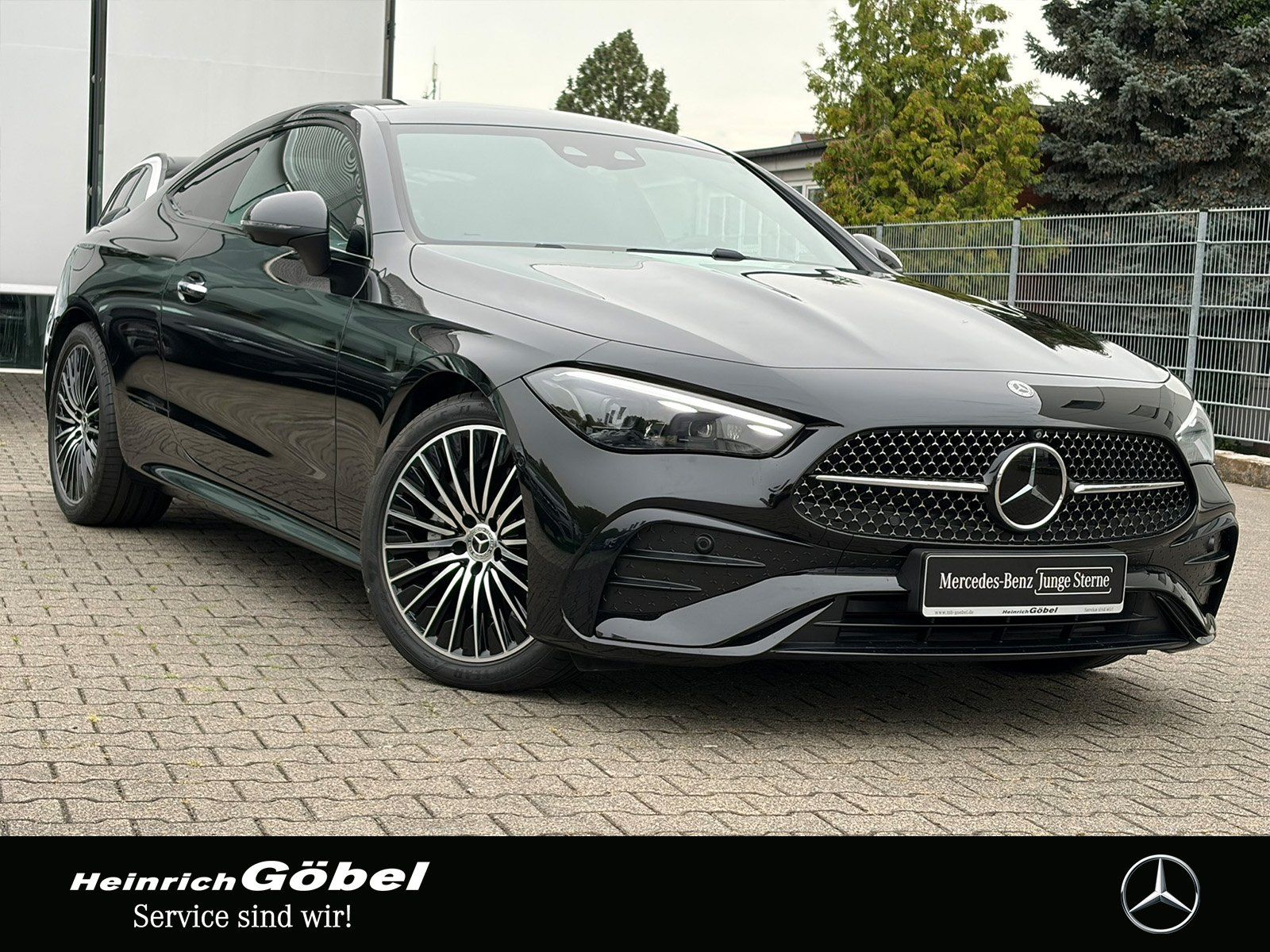 Fahrzeugabbildung Mercedes-Benz CLE 300 4M AMG*FAP+*BURMESTER+PANO*SITZKLIMA