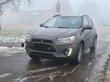 Mitsubishi ASX 1.6 DI-D 2WD Plus Plus Vollaustattung  - Mitsubishi: V6