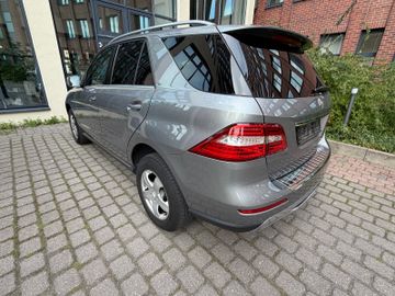 Mercedes ML 350 - 7