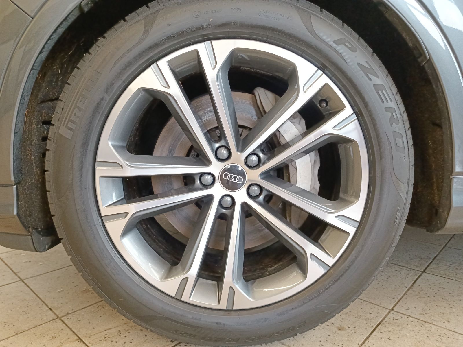 Audi Q7 - Bild 7
