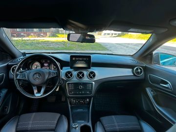 Mercedes CLA 200 - 12