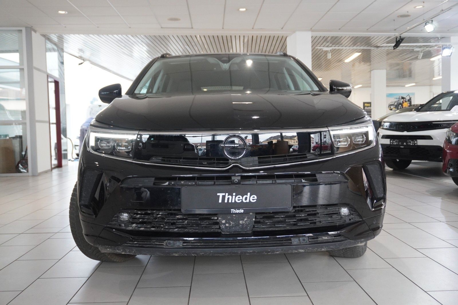 Fahrzeugabbildung Opel Grandland (X) 1.2T GS LINE NAVI/LED/KAMERA/SPORT