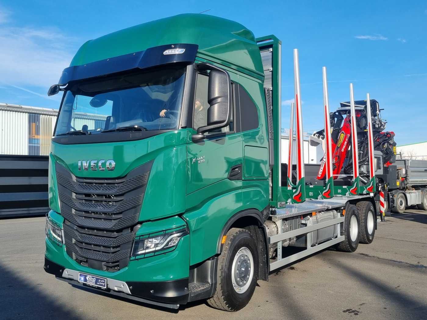 Fahrzeugabbildung Iveco X-Way AS300X57 Z/P HR ON+ 6x4 (6x6 Hi Traction)