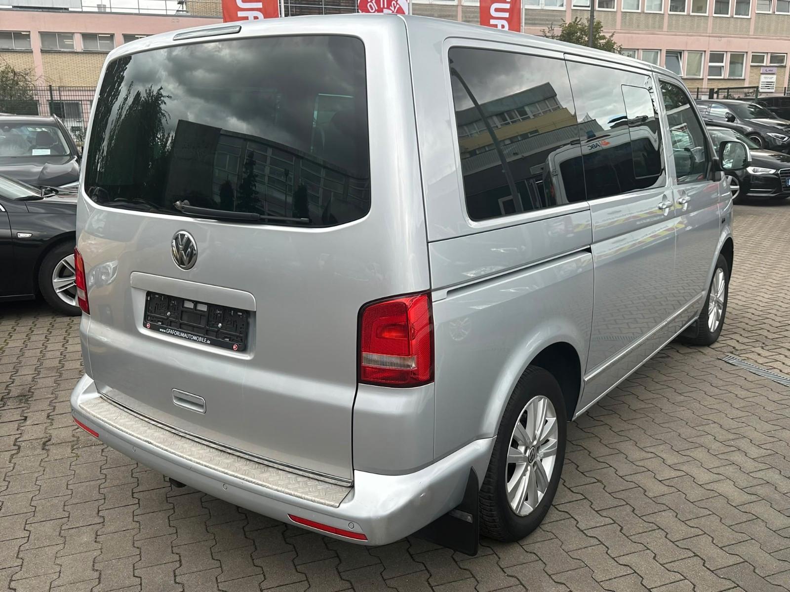 Volkswagen T5 Multivan 4Motion Comfortline | 179 ch | BVA | 7 places | Chauffage auxiliaire | Attelage | Sièges chauffants | Phares bi-xénon