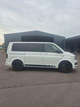 Volkswagen T6 Multivan - VW T6 Multivan mit Schiebedach