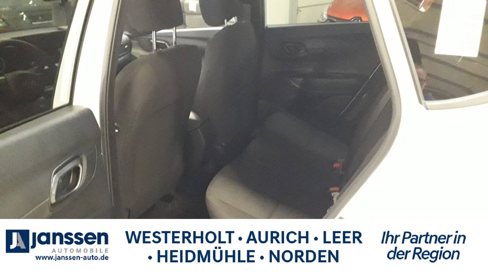 Fahrzeugabbildung Hyundai i20 Blackline/BOSE Soundsystem/Navi/Rückfahrkame