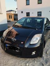 Toyota Yaris 1,8-l-Dual-VVT-i TS TS - Toyota Yaris: Ts