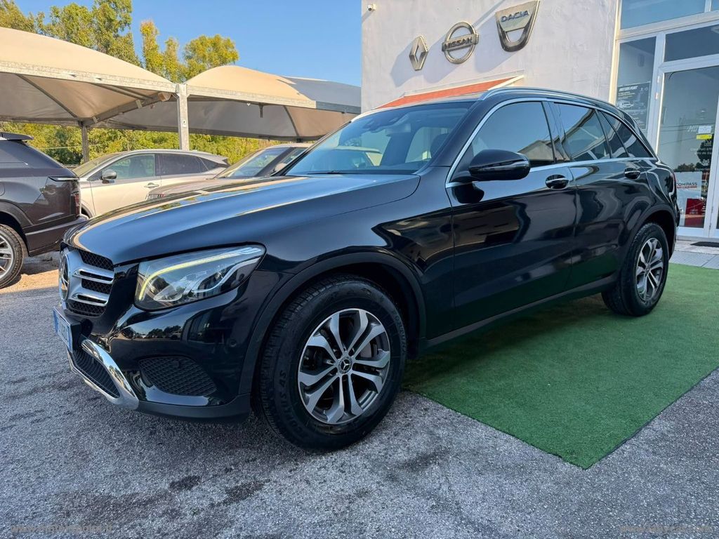 Image of Mercedes-Benz GLC 220