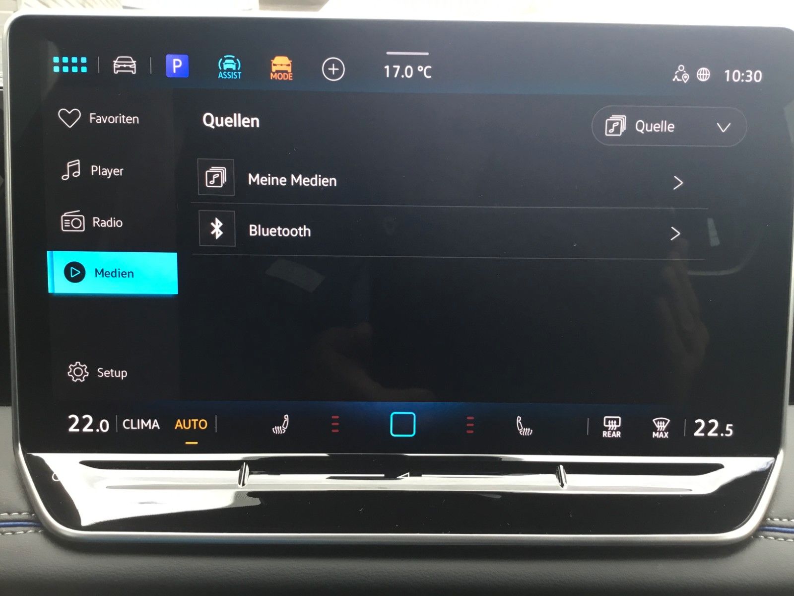 Fahrzeugabbildung Volkswagen Tiguan 2.0 TDI DSG 4M R-Line+AHK+20"+Matrix+Pano