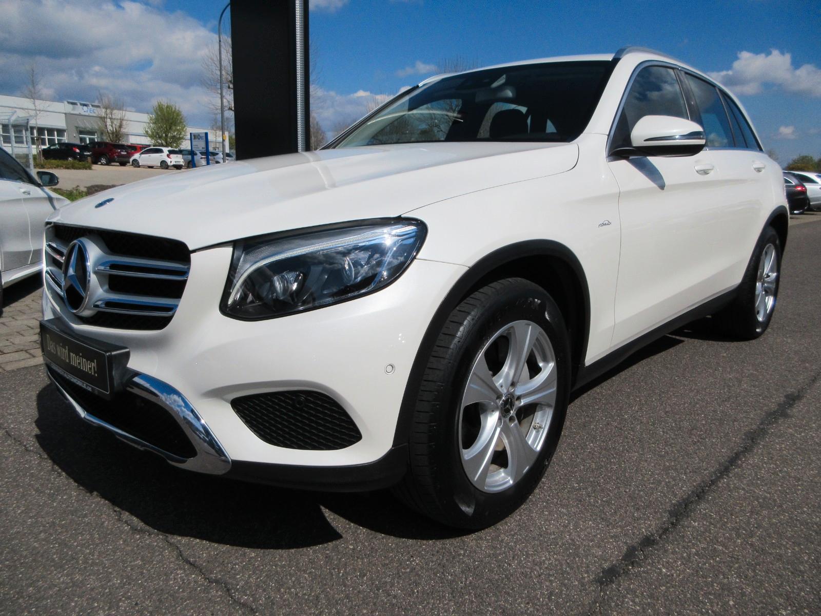 Mercedes-Benz GLC 220 d Exclusive 4M 9G LED COMAND Kamera AHK