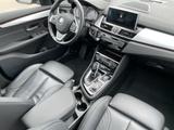 BMW 220 Gran Tourer Sport Line Autom. AHK, Navi, Pan - graue BMW 220 Gran Tourer