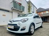 Renault Twingo Expression ! wenig km ! Garantie !.... - Renault Twingo mit Anhängerkupplung