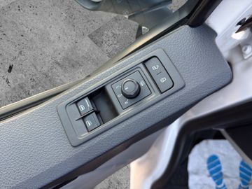 Volkswagen T6 Transporter - 9