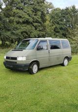 Volkswagen T4 2.4D ex Bundeswehr Multivan Camper HU Neu - Volkswagen T4: Bundeswehr