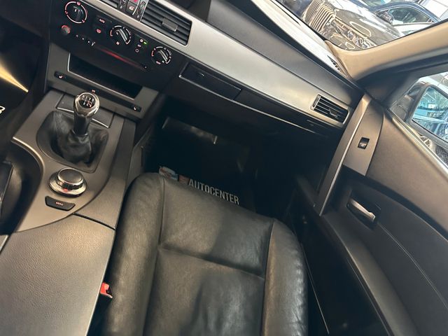 BMW 530 i Touring *Klima*Navi*Xenon*AHK*Freisprech*